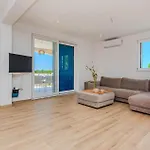 Glavilla בית נופש פריבלאקה