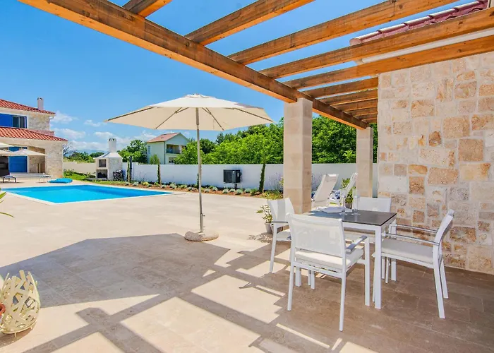 Tatil Evi Glavilla *