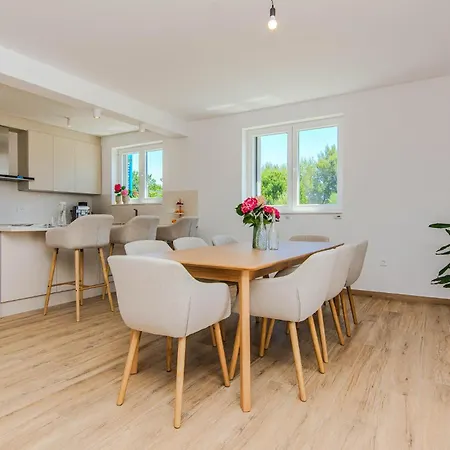 Ferienhaus Glavilla *